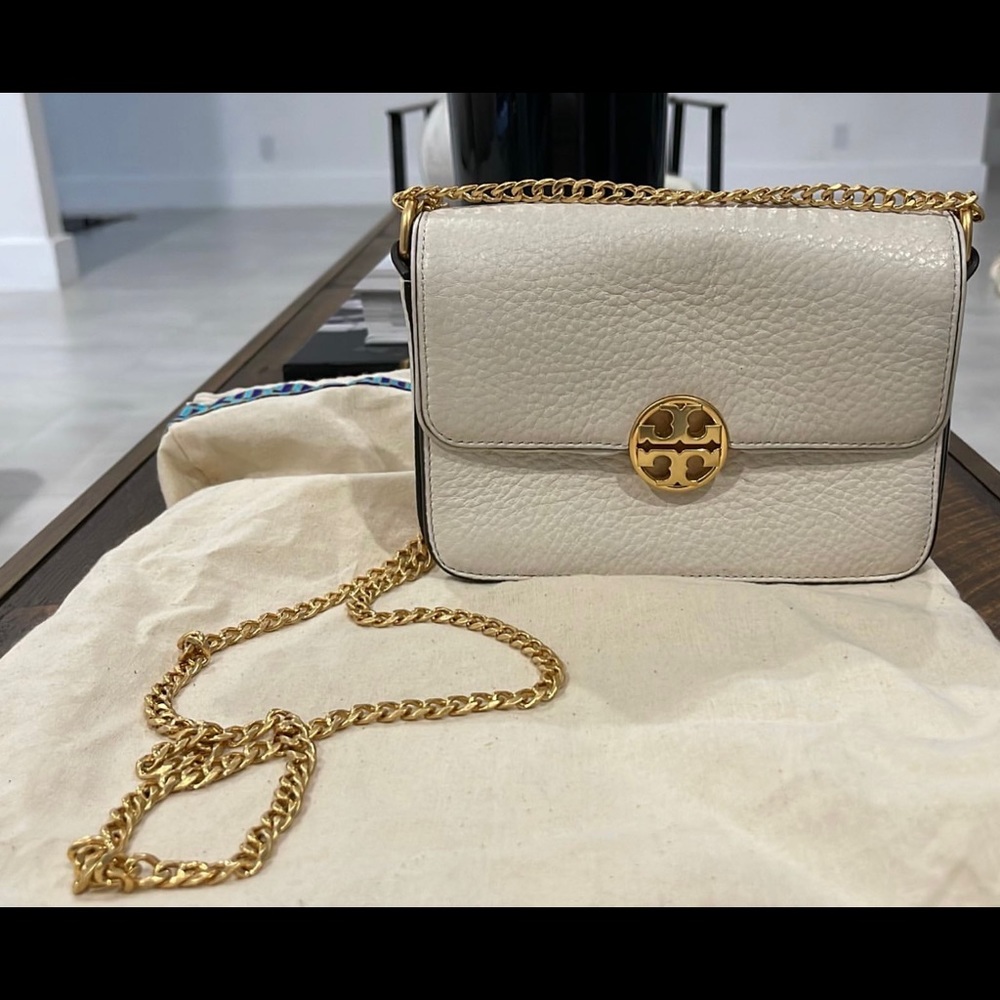 Tory Burch purse - Picture 1 of 4